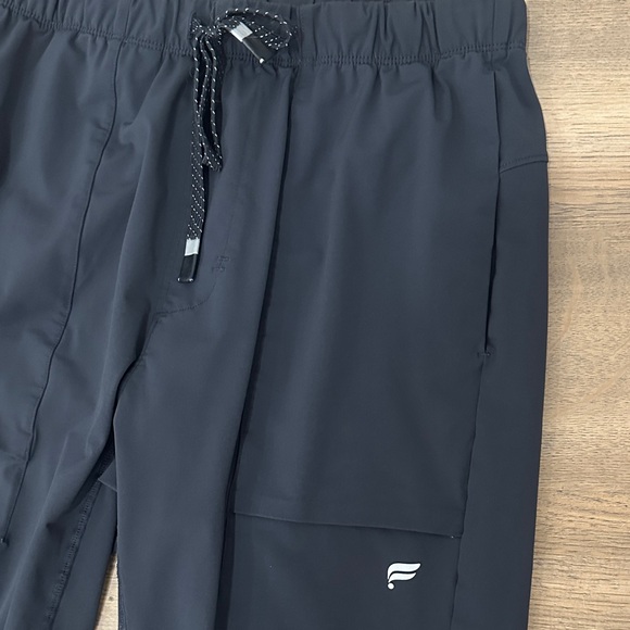 Fabletics The One Men's Black Jogger Pants - Picture 2 of 5